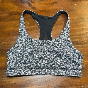 LULULEMON ATHLETIC SPORTS BRA💓